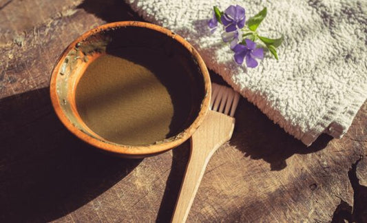 BENEFITS OF HENNA HAIR DYE